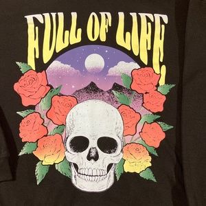 Full of Life Skull sweatshirt